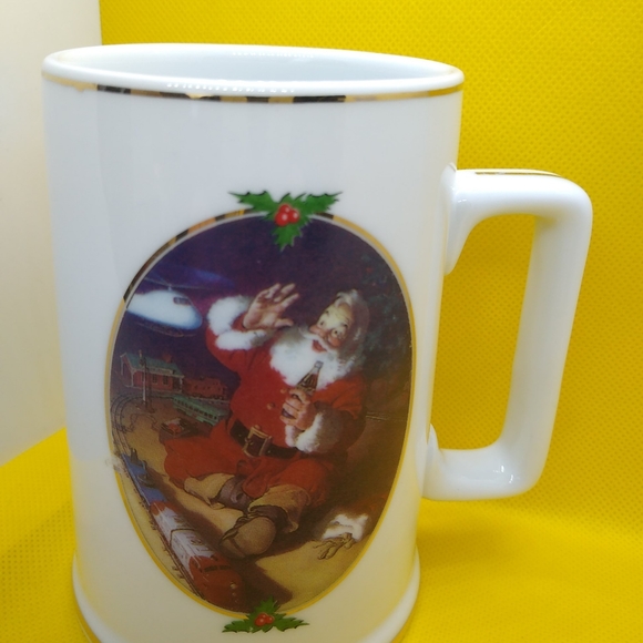 1996 Ultimate Source Coca-Cola Coke Mug Santa Heli - Picture 2 of 11